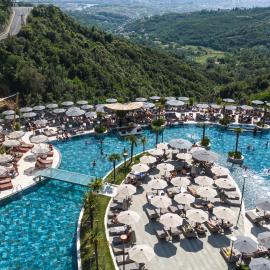 Select Hill Resort