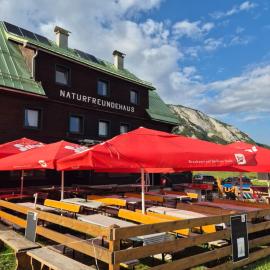 Tauplitzhaus der Naturfreunde - Naturfreundehaus auf der Tauplitzalm，位于巴德米滕多夫的酒店
