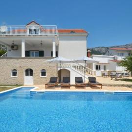 Holiday Home Nevera，位于卡什泰拉的酒店