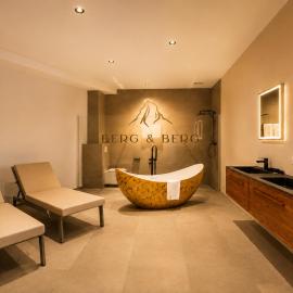 BERG & BERG APARTMENTS - Bad Zurzach Self-Check-in，位于巴德楚尔察赫的酒店