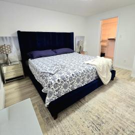 Cozy 2 bedrooms in very calm street in Dieppe，位于迪耶普的酒店