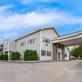 Quality Inn & Suites Gorham White Mountains，位于戈勒姆的酒店