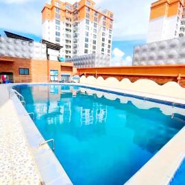 Heated POOL 1Bedroom Fully Equipped GYM Balcony view of Nairobi National Park Safari Suites，位于思由基茅的酒店