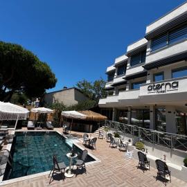 Aterna Hotel，位于迪基利的酒店
