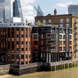 Locke at Broken Wharf