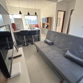 Casa completa com wifi, garagem, próximo ao centro，位于Piatã的酒店
