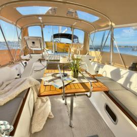 Hausboot Segelyacht Nui，位于费曼城堡的酒店