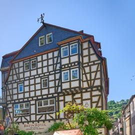 Rhein Hotel Bacharach und Stübers Restaurant，位于巴哈拉赫的酒店