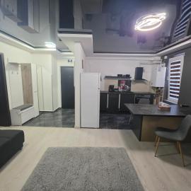 Apartament Eduard，位于泰基尔吉奥尔的酒店
