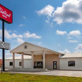 Red Roof Inn Nacogdoches，位于纳科多奇斯的酒店
