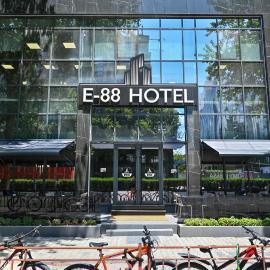 E-88 Hotel，位于地拉那的酒店