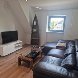 Moderne Top-Wohnung Zentral, nahe Kinderklinik mit Parkplatz，位于锡根的酒店