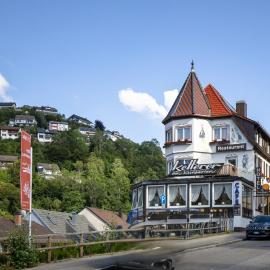Hotel Restaurant Ketterer am Kurgarten，位于特里贝格的酒店