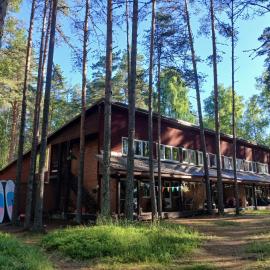 Männi puhkebaas，位于Karjamaa的酒店