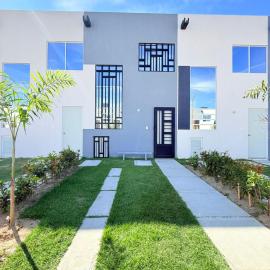 Moderna casa en San Vicente Valle Esmeralda，位于Los Algodones的酒店