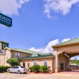 Quality Inn & Suites Beaumont,位于博蒙特的酒店