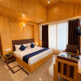 Mountain Route Cottage，位于马拉里的酒店