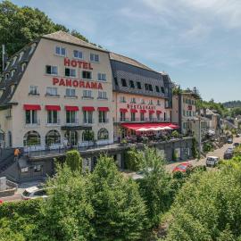 Hôtel Panorama - Vue exceptionnelle sur la Semois，位于布永的酒店