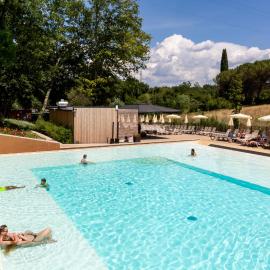 hu Firenze Certosa camping in town，位于因普鲁内塔的酒店