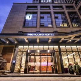 Mercure Chengdu Huapaifang，位于成都的酒店