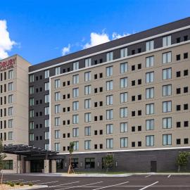 Drury Plaza Hotel Tampa Brandon，位于坦帕的酒店