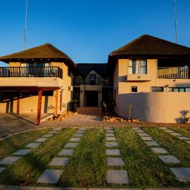 Weavers Nest Guesthouse，位于莫迪默勒的酒店