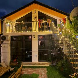 Nitsa Guest House，位于哥里的酒店