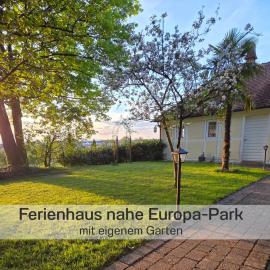 Gesindehaus Charis Ferienhaus nahe Europa Park mit eingezäuntem Garten ideal für Hunde Paare und Familien，位于基彭海姆的酒店