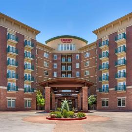 Drury Plaza Hotel Flagstaff，位于弗拉格斯塔夫的酒店