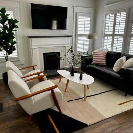 Cottage, Parking, MTSU, downtown Murfreesboro