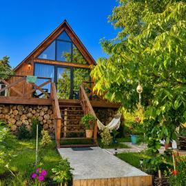 Tasia's Cottage，位于Tsalka的酒店