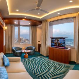 Dwarkadhish Lords Eco Inn Dwarka - Pure Veg，位于德瓦尔卡的酒店