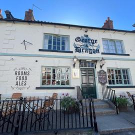 George & Dragon Hotel，位于柯比穆尔赛德的酒店