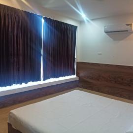 Airport View Point AVP Rooms，位于哥印拜陀的酒店
