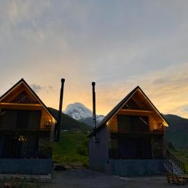 Grand Hills Kazbegi，位于Gergeti的酒店