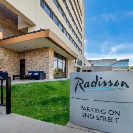 Radisson Hotel La Crosse，位于拉克罗斯的酒店