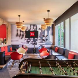 ibis Toulon La Seyne sur Mer，位于滨海拉塞讷的酒店