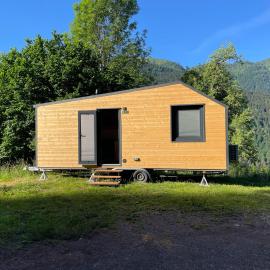 Tiny House Luc，位于Prato Carnico的酒店