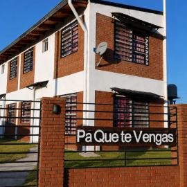 Cabañas Pá Que te Vengas，位于特拉皮奇的酒店