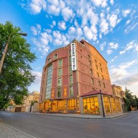 Modern Hotel Baku，位于巴库的酒店