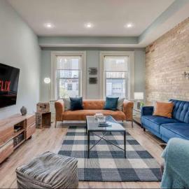 Casa Sherbourne Hotel - Modern Suite Sleeps 7