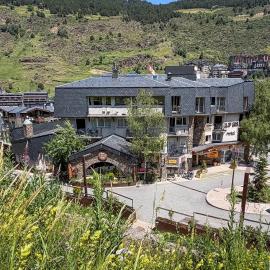 Hotel & SPA Llop Gris，位于埃尔塔特的酒店