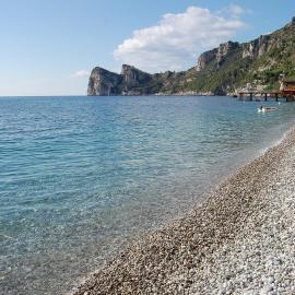 Marina del Cantone Chalet，位于纳拉诺的酒店