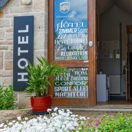 Hôtel Restaurant Ardesia，位于Peyrelevade的酒店