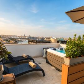 Tritoni Valletta Boutique Hotel，位于弗洛里亚纳的酒店