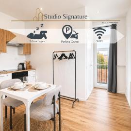 Studio Signature，位于Riorges的酒店