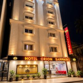 Hotel Orion Sapphire Near park street，位于加尔各答的酒店