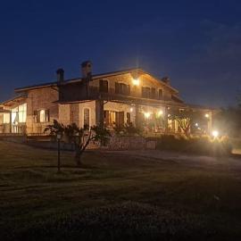 Villa Klinai，位于切尔韦泰里的酒店
