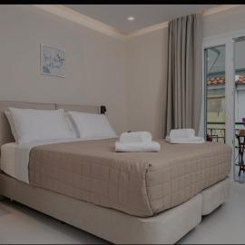 Dimitra Suites