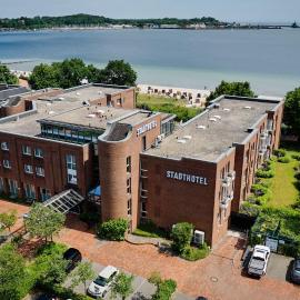Stadthotel Eckernförde，位于埃肯弗德的酒店